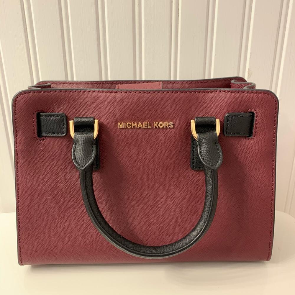 Michael Kors Handbag - great condition!